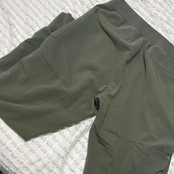 Figs Moss Scrub Set - Picture 4 of 6